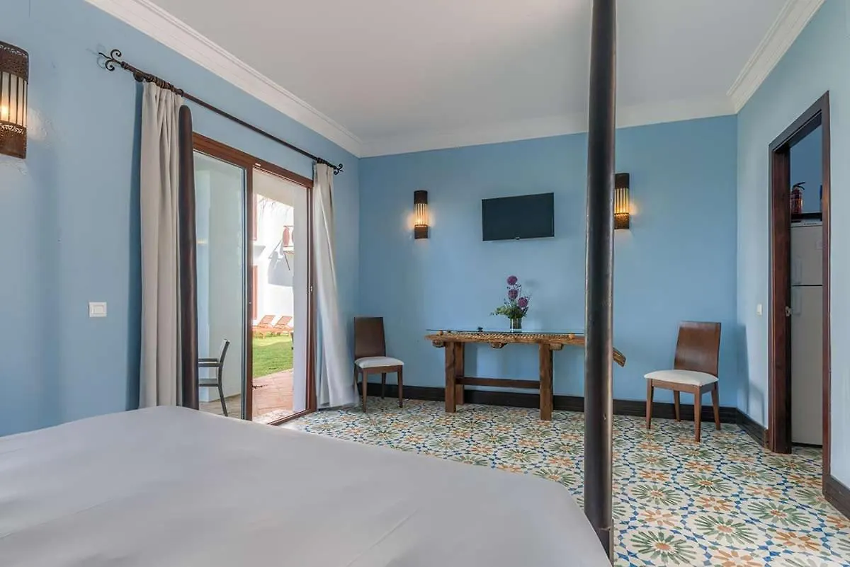 Apartamentos Turisticos Bahia De Trafalgar Zahora Apartment