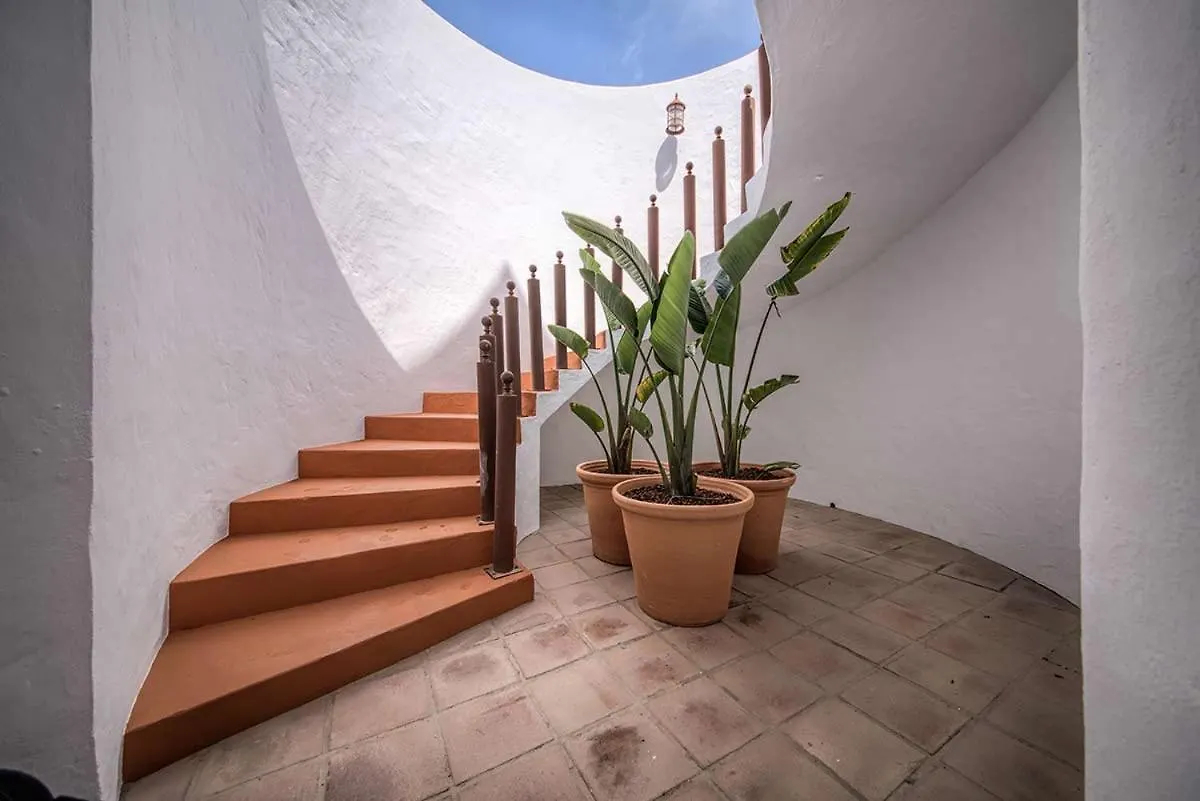 Apartamentos Turisticos Bahia De Trafalgar Zahora Spain